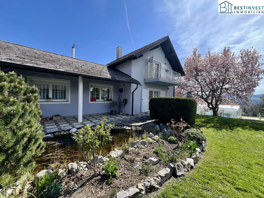 Landhaus mit Pool in Götzwiesen