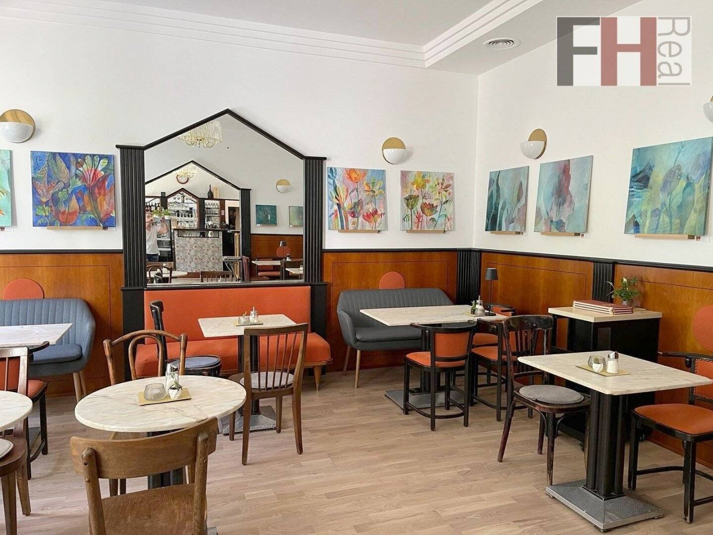 City Café with Terrace in Purkersdorf