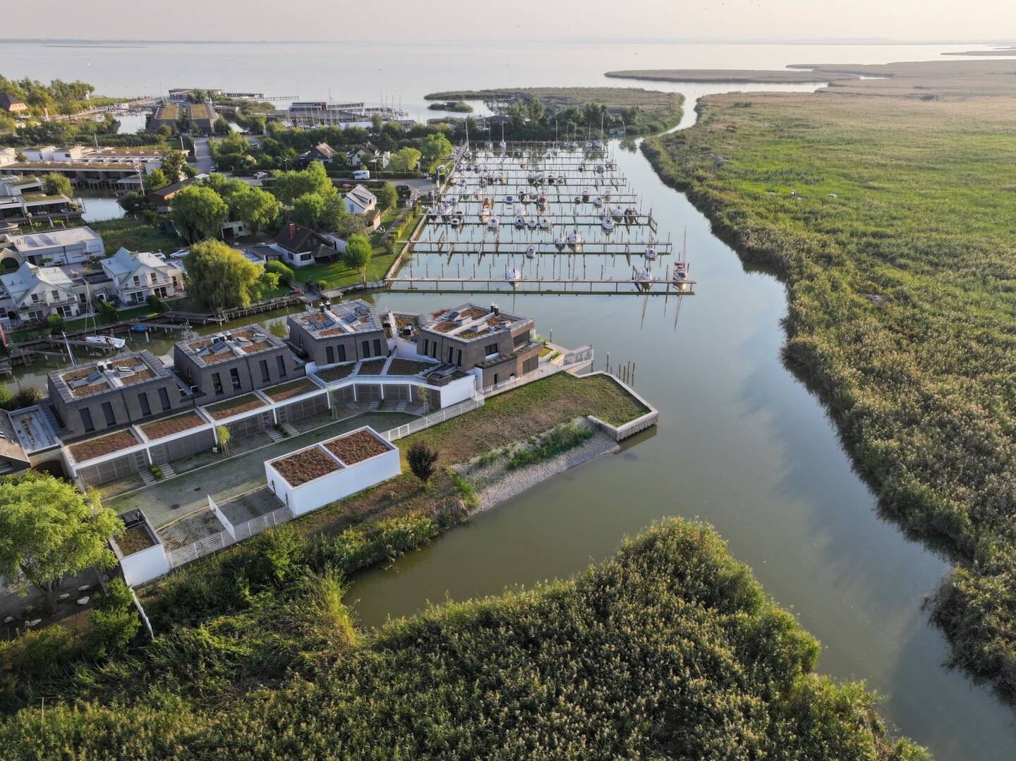 Exklusive Seevilla Neusiedl 180m²