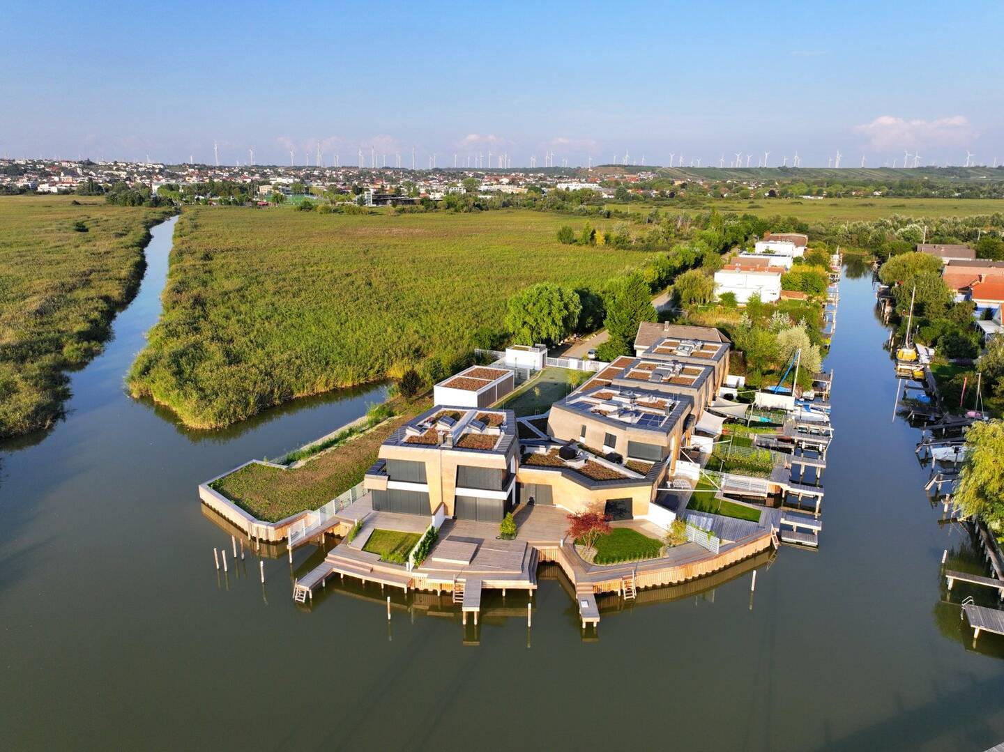 Exklusive Seevilla Neusiedl 180m²