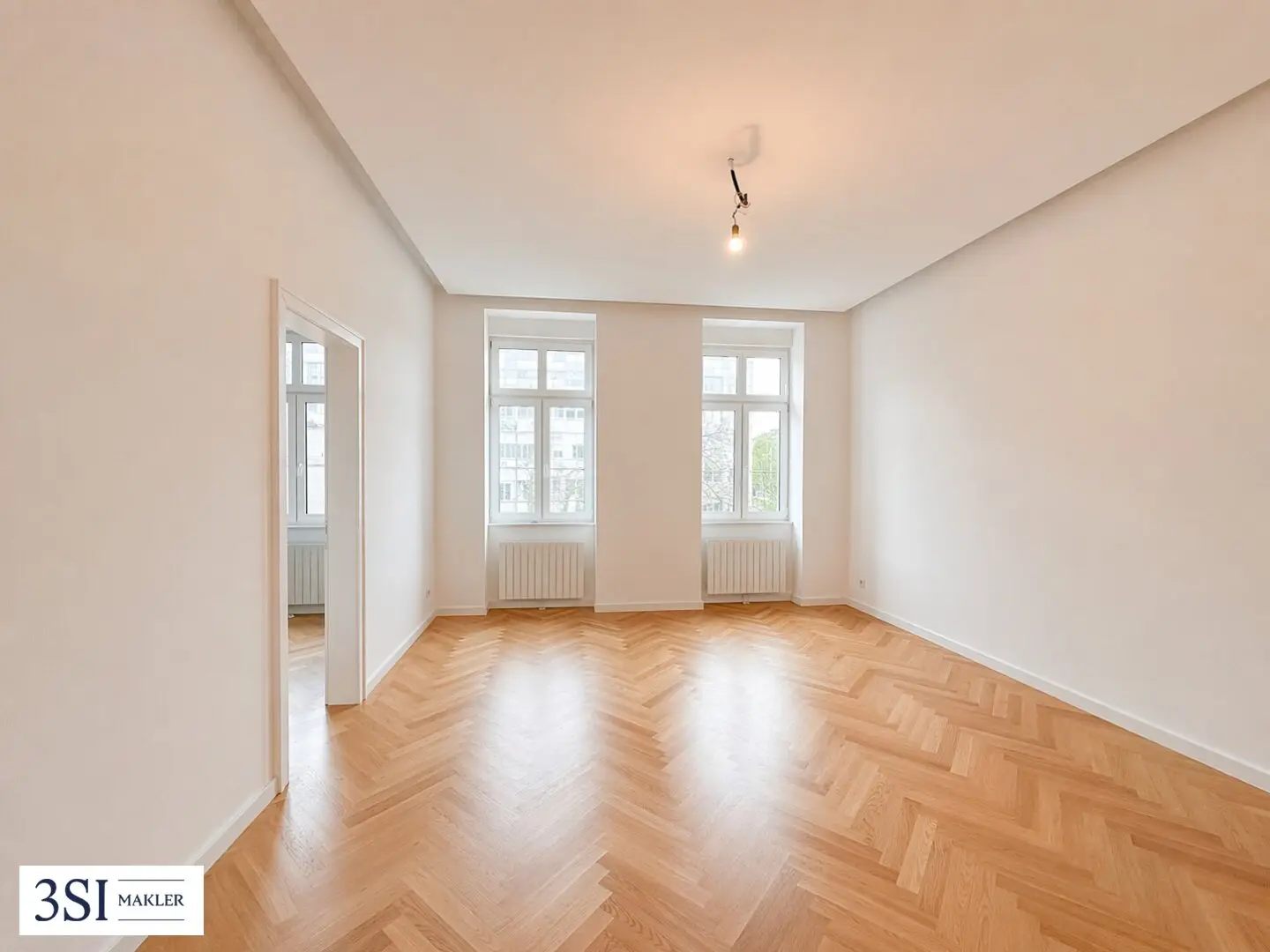 Stylish living in a historic building in an urban location