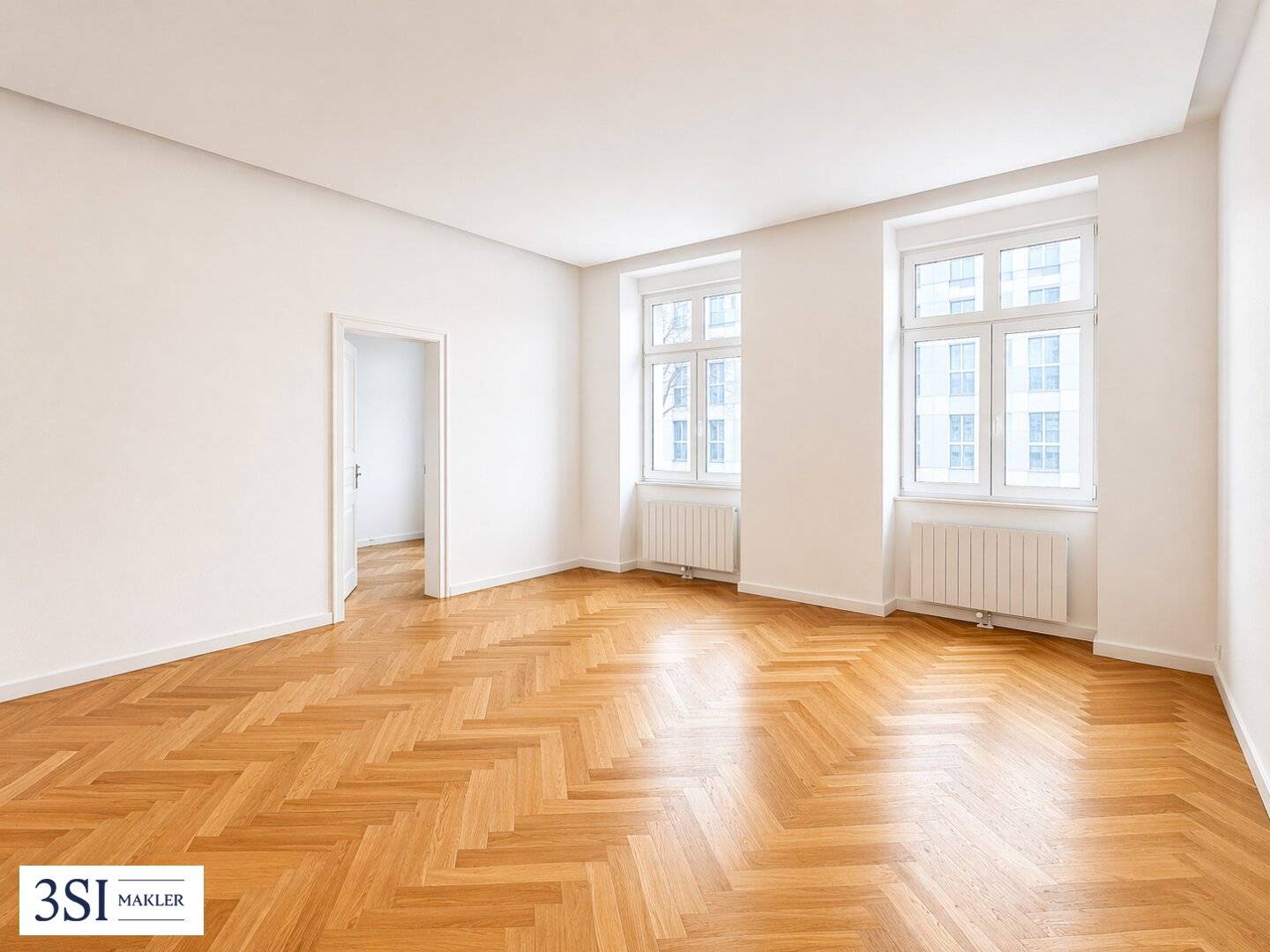 Stylish living in a historic building in an urban location