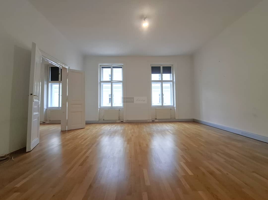 Quiet office near Stadtpark