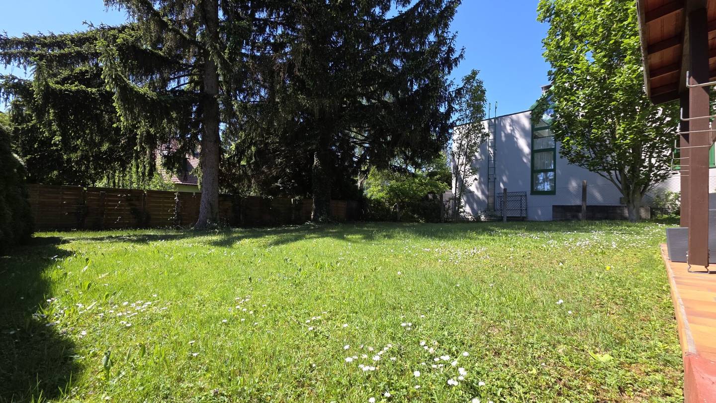 Plot with Existing Building in Quiet Location near Wolfersberg