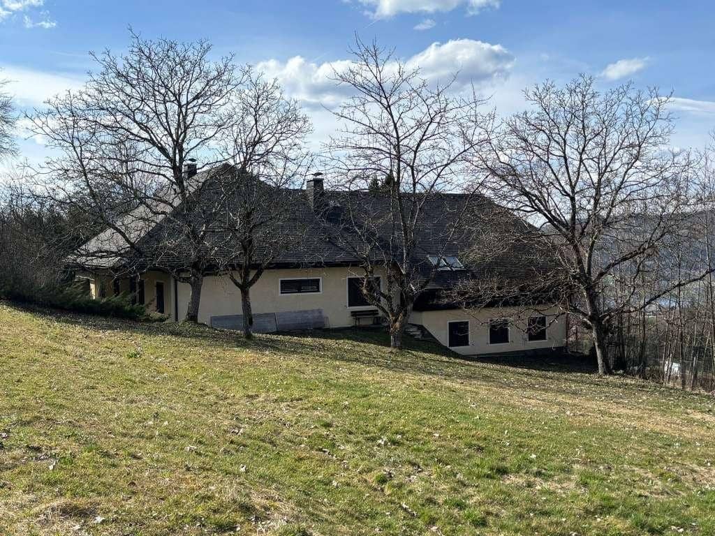 Mehrfamilienhaus in Steinbach am Attersee