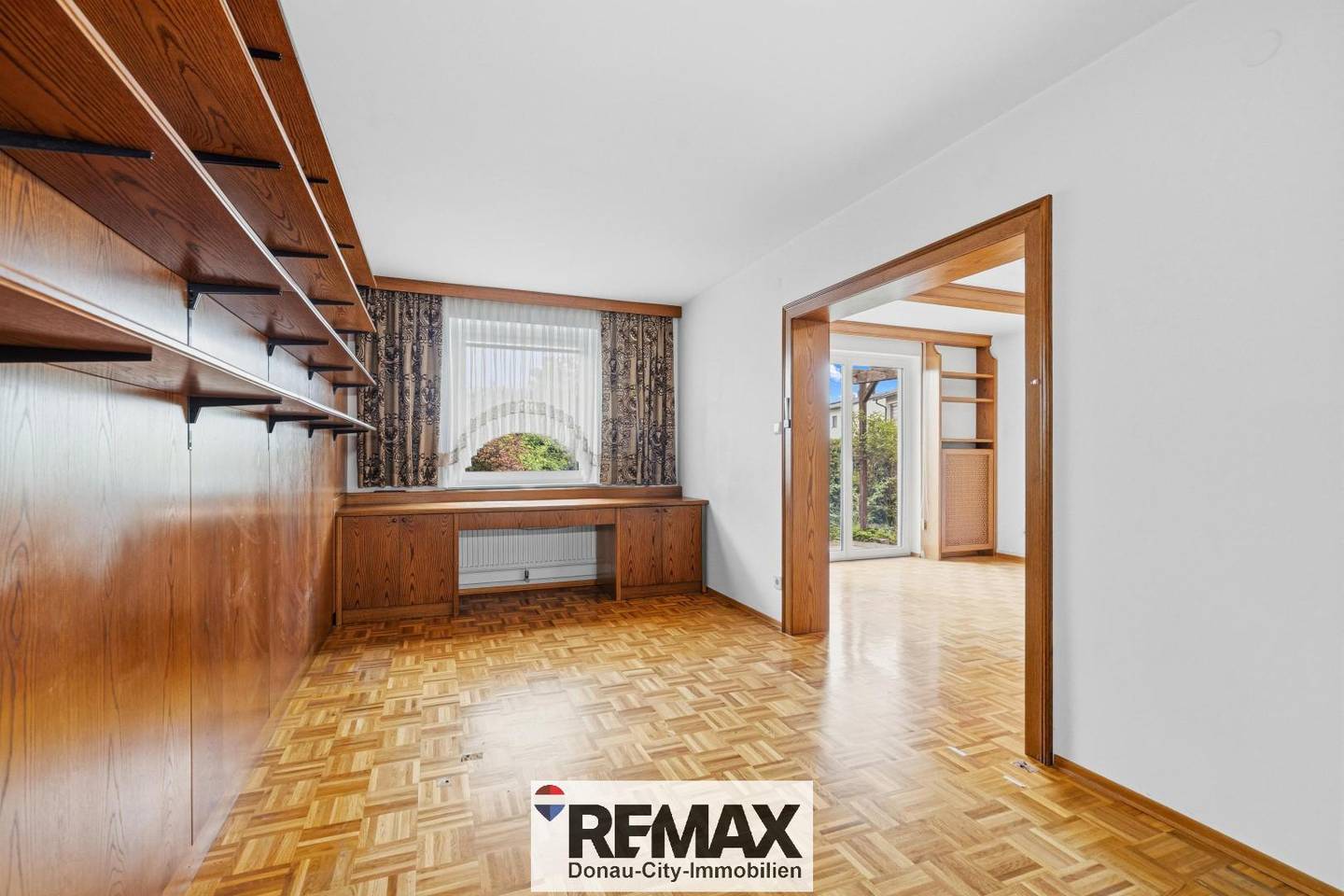 Wohnung mit Garten und Stellplatz nahe Bahnhof