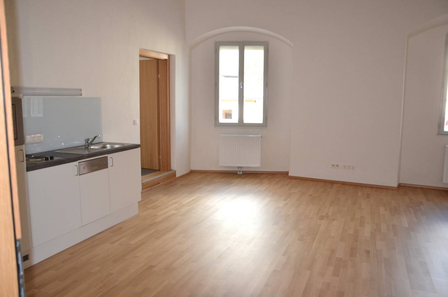 Historic building apartment near the Danube