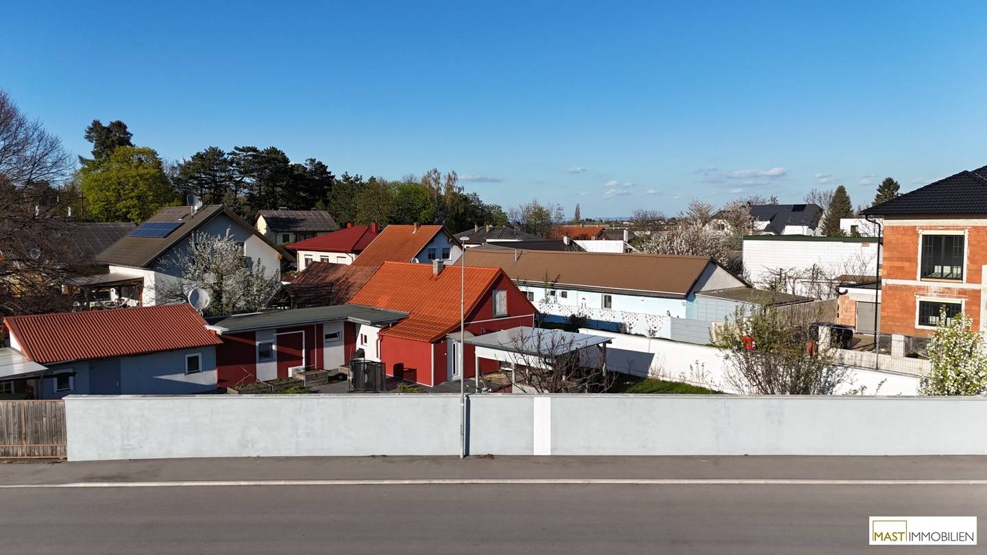 NEUER PREIS --- 369.000,-- € / Einfamilienhaus in Maria Ellend mit sonnigen Garten in Südausrichtung