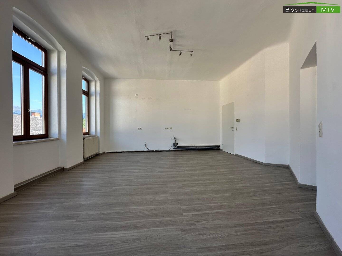 Wohnung hell und großzügig nah Zentrum und Bahnhof