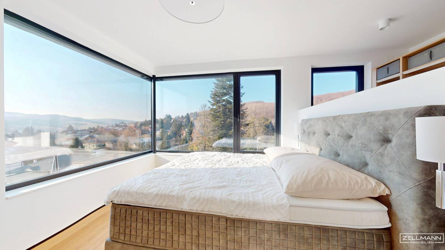 GABLITZ | MODERNE NEUBAUVILLA MIT PANORAMABLICK – RUHE, WEITBLICK &amp; SPEKTAKULÄRE SONNENUNTERGÄNGE ÜBER GABLITZ | ZELLMANN IMMOBILIEN