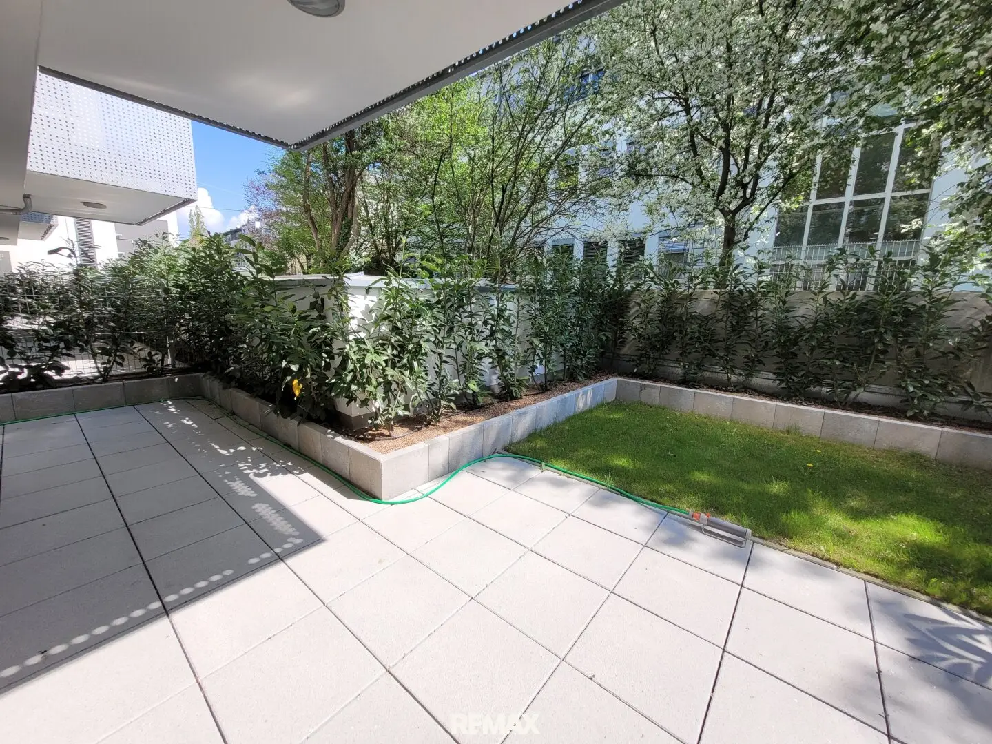 Wohnung mit Garten und Terrasse und Erdwärme