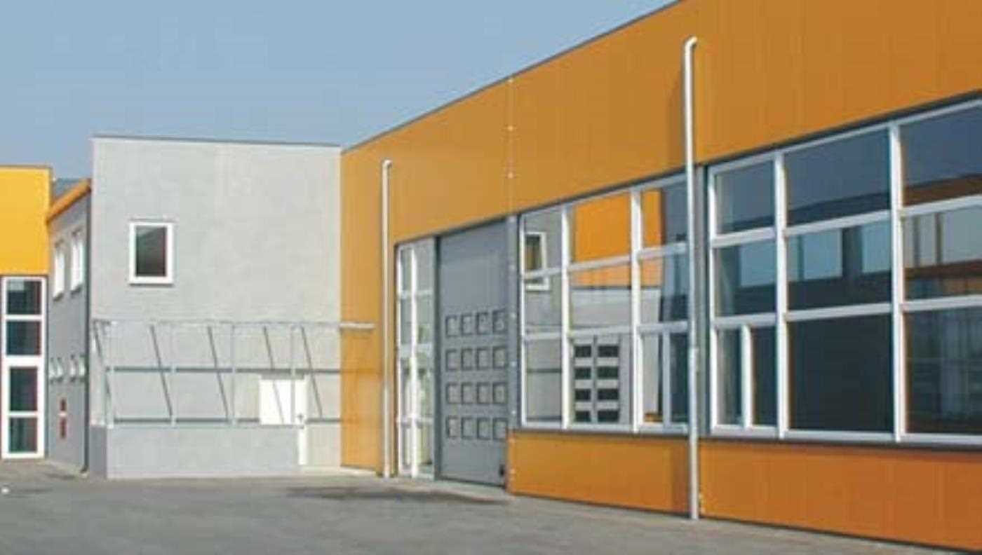 Warehouse 331m² Seyring