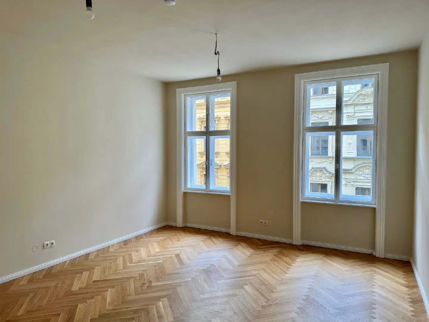 Generalsanierte Wohnung Südwestausrichtung Erstbezug