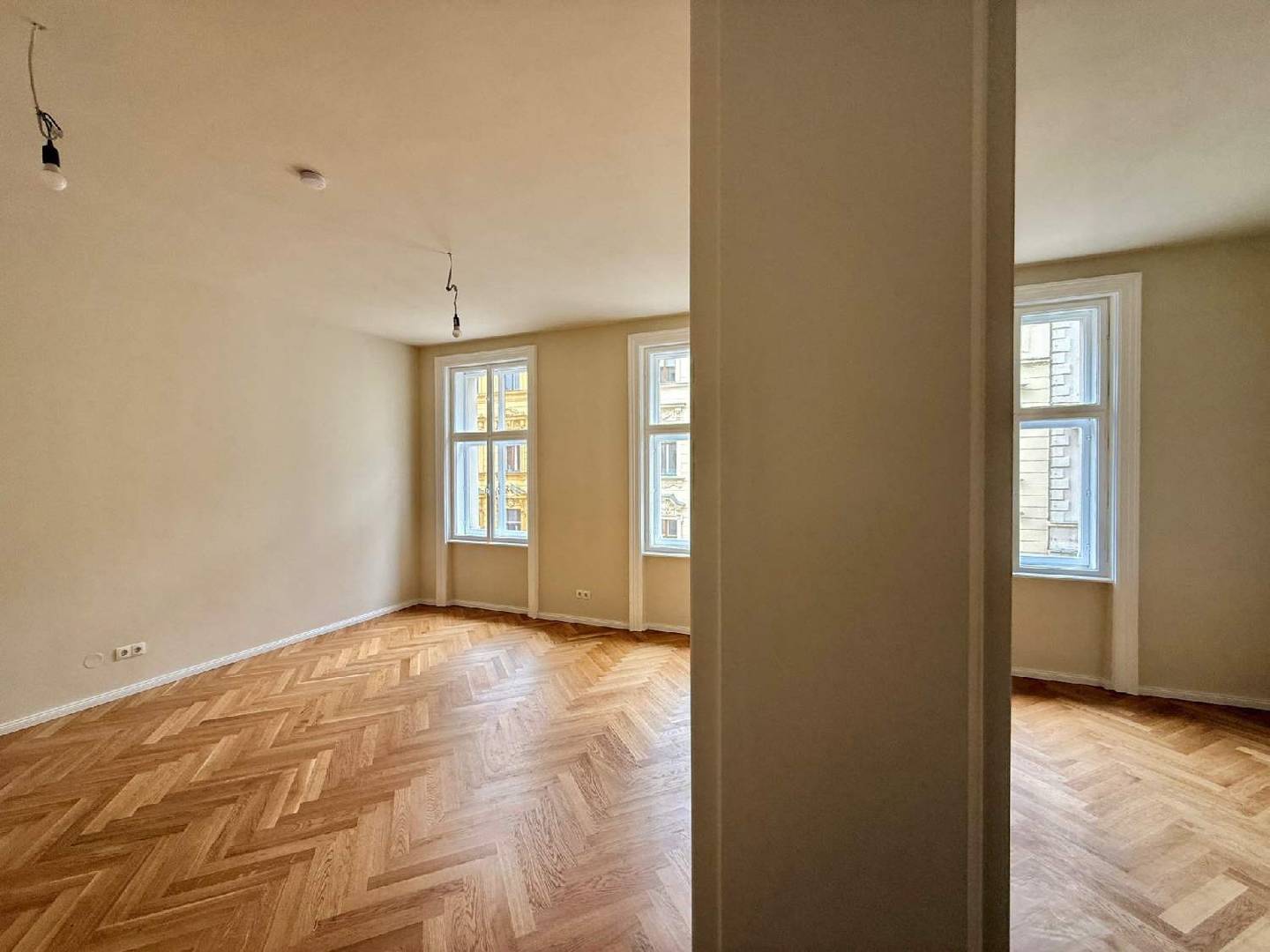 Renovated apartment with southwest orientation