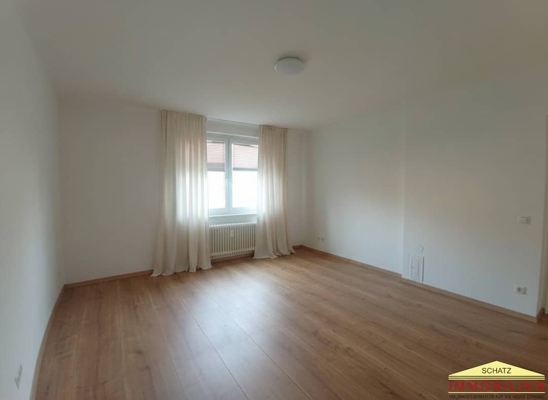 Generalsanierte 3-Zimmer-Wohnung mit Balkon