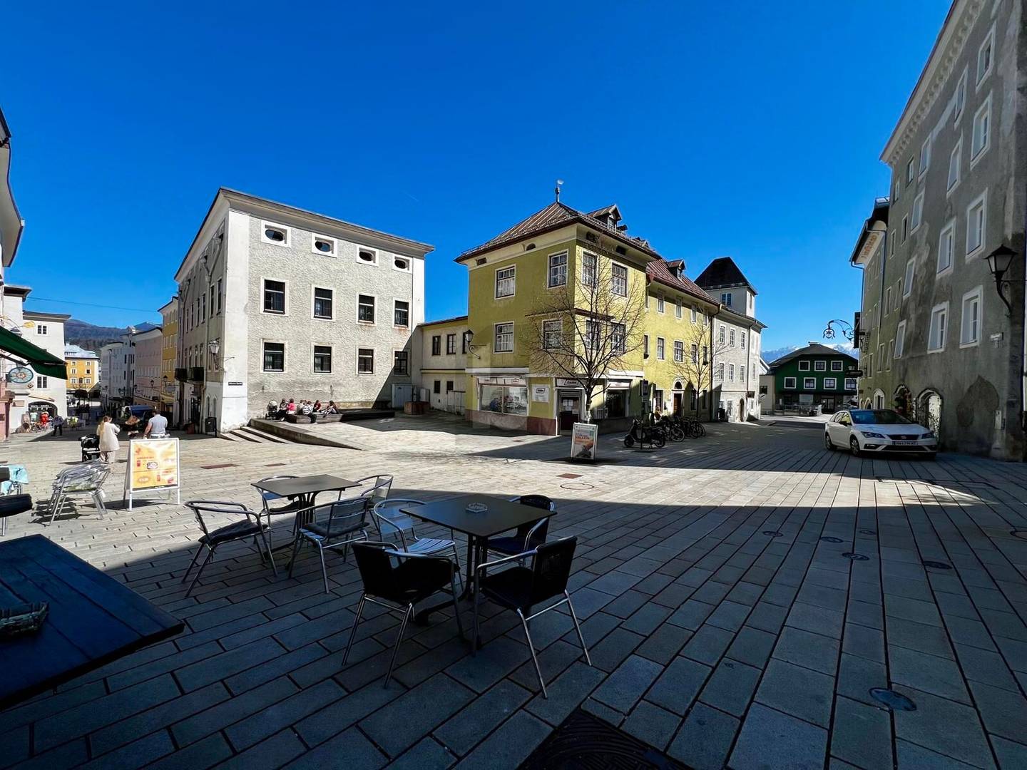 Sonnige Innenstadtwohnung mit Terrasse