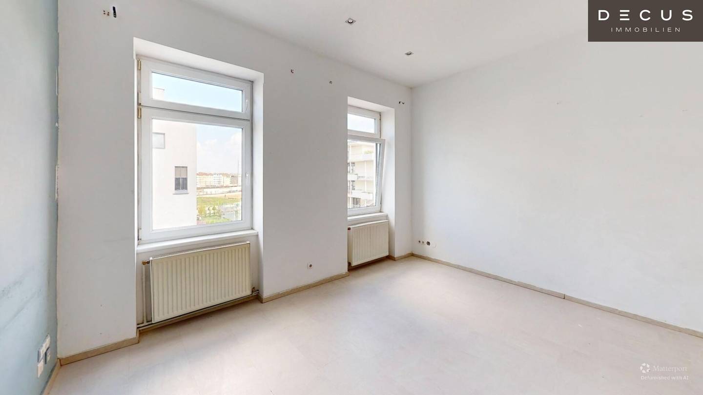 Wohnung Dachgeschoss hell nahe Bahnhof