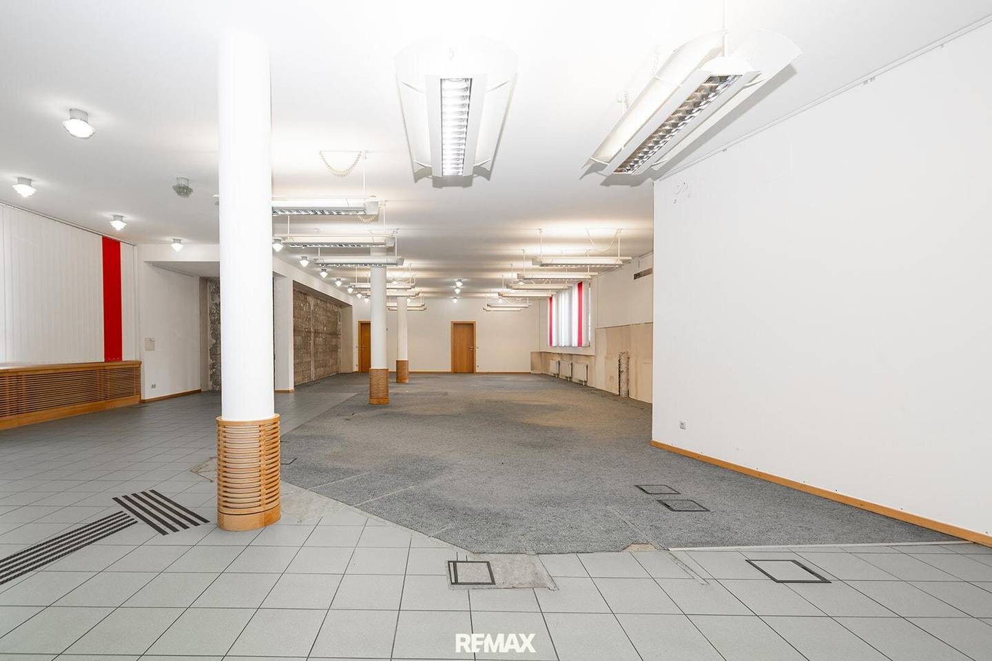 Office 348 m² Bischofshofen Center