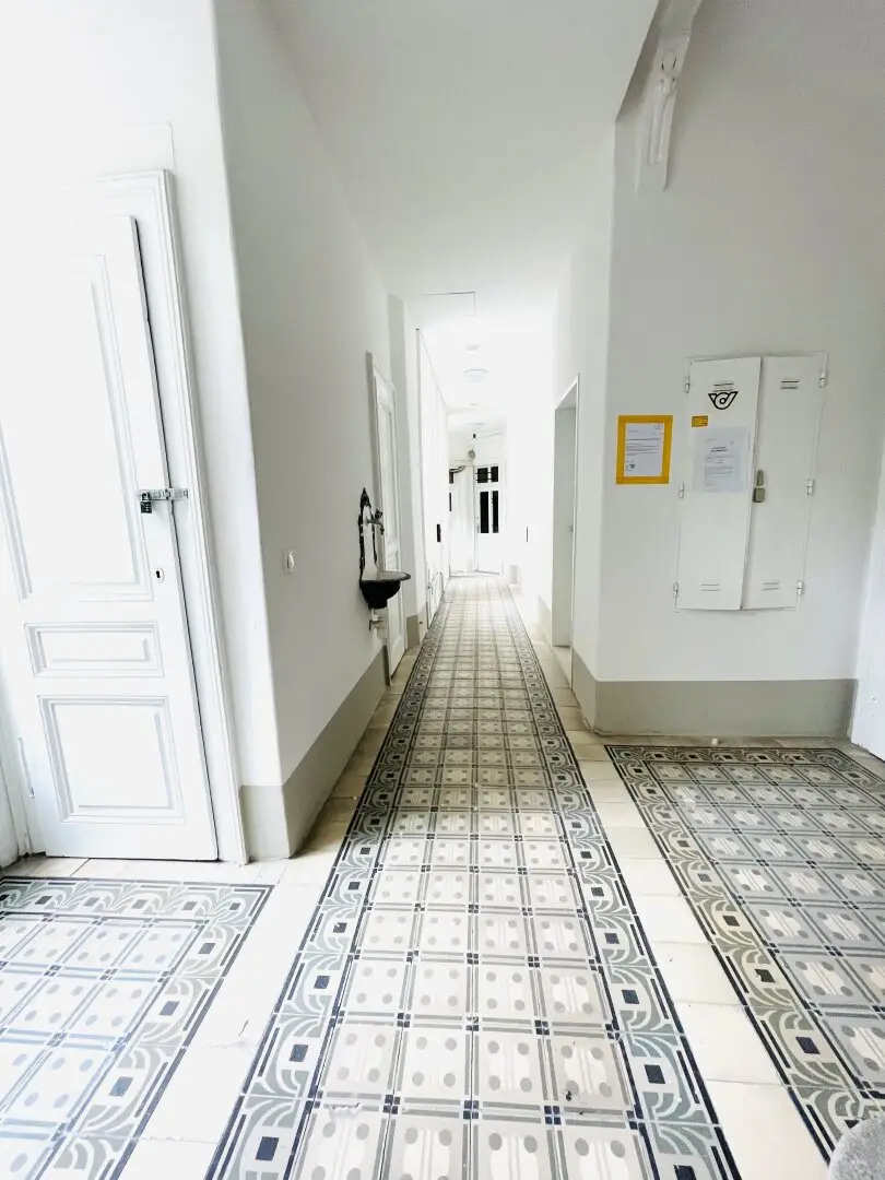 Stadt-Wohnung, 2-Zimmer - mit Potential