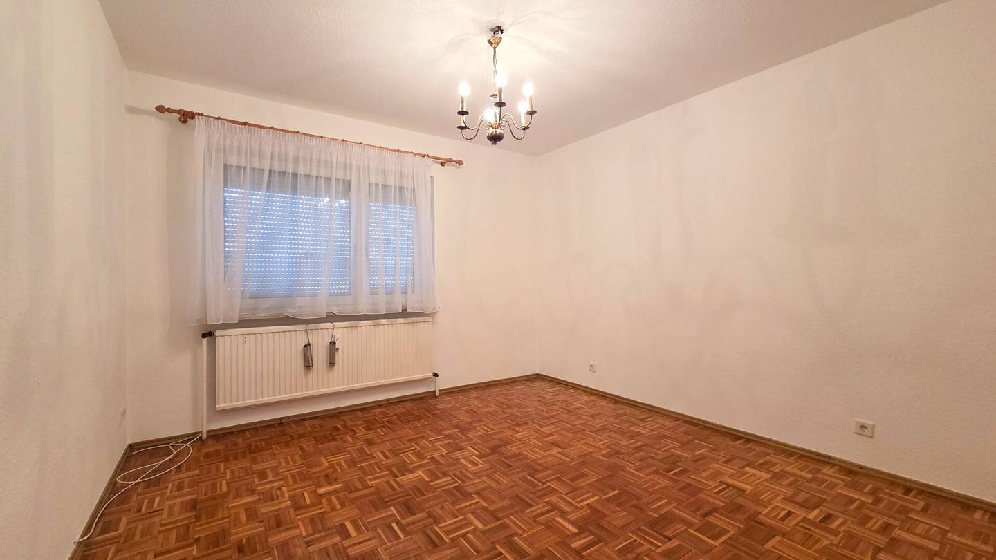 Wohnung mit Loggia und Aufzug nahe Fischapark