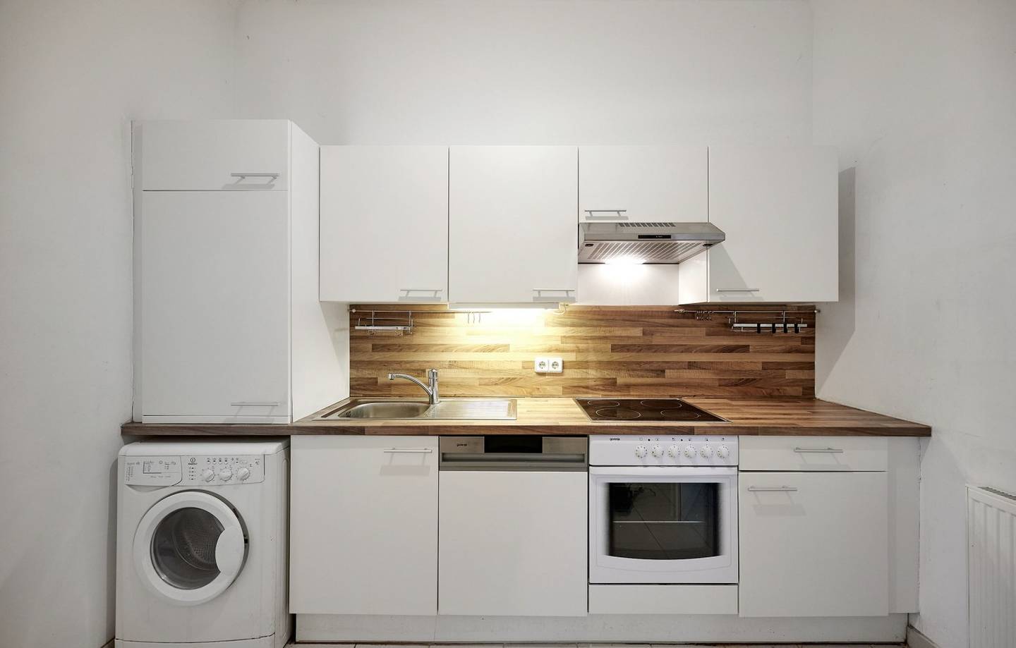 Bright apartment in historic building with elevator