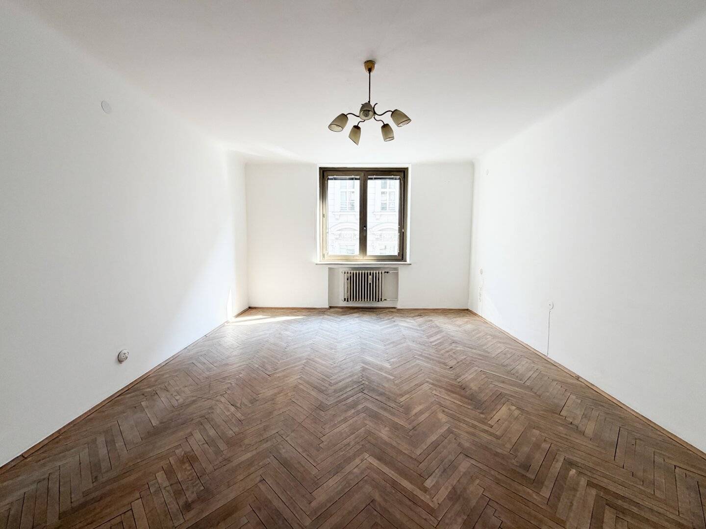 Wohnung bei der Staatsoper im Opernringhof