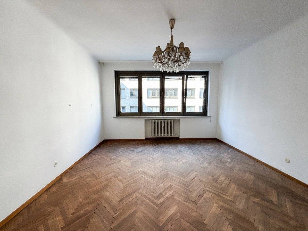 Wohnung im Opernringhof nahe Staatsoper mit großem Wohnzimmer