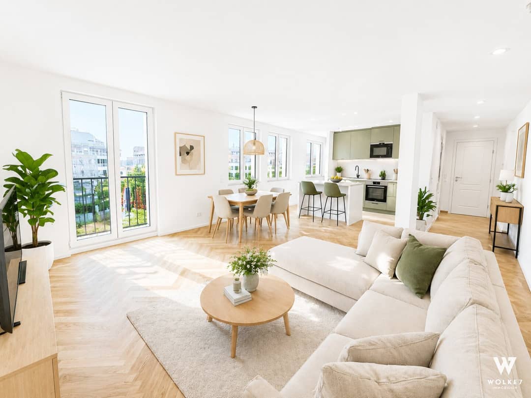 Wohnung Erstbezug nach Kernsanierung mit Stadtblick