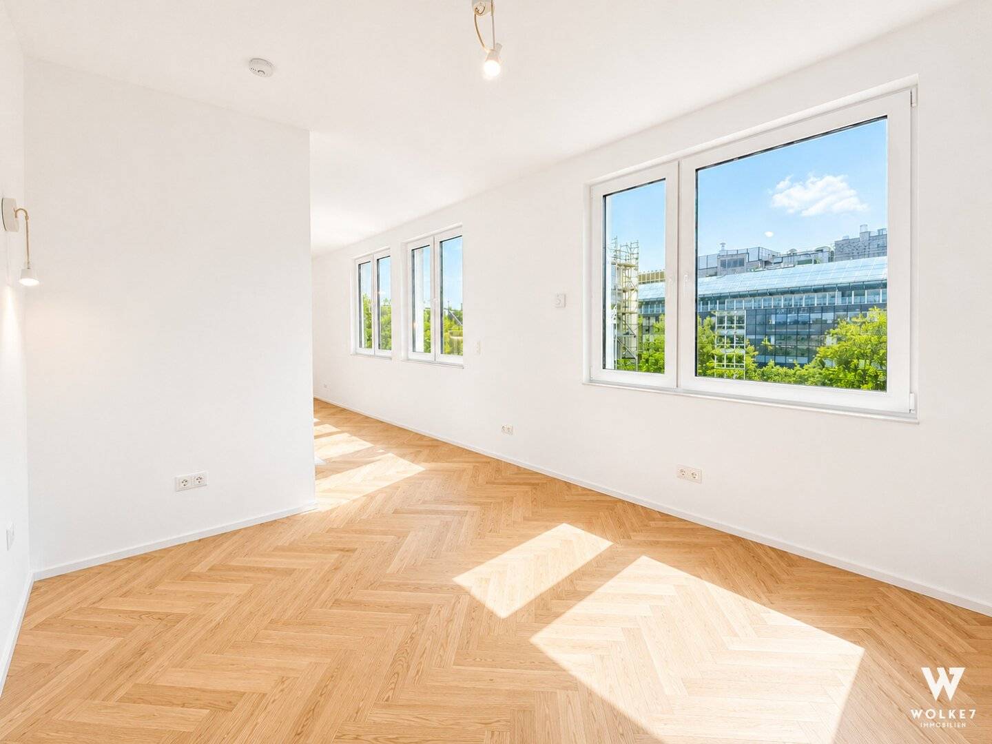 Wohnung Erstbezug nach Kernsanierung mit Stadtblick