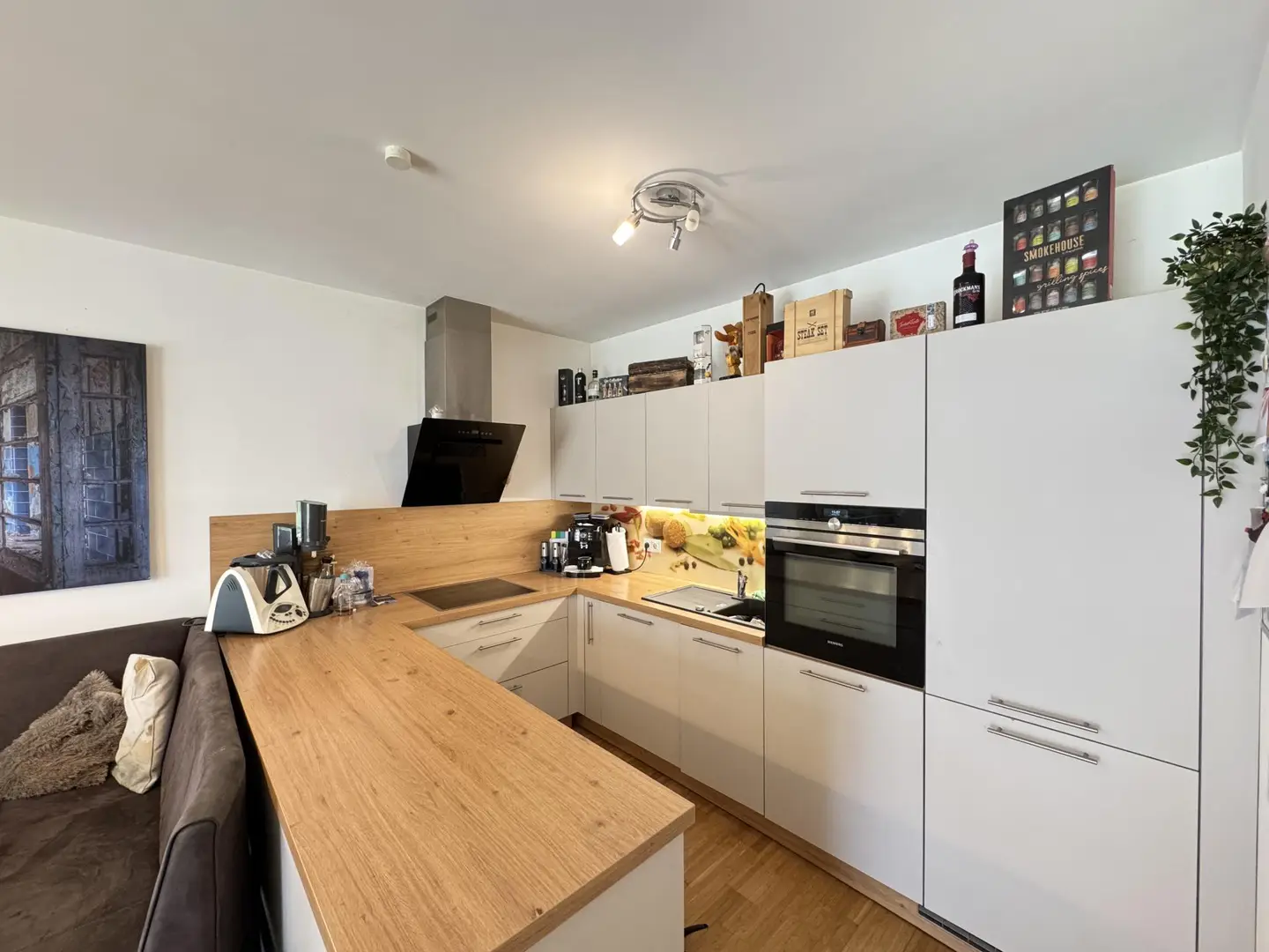 Ground floor apartment with private garden and terrace