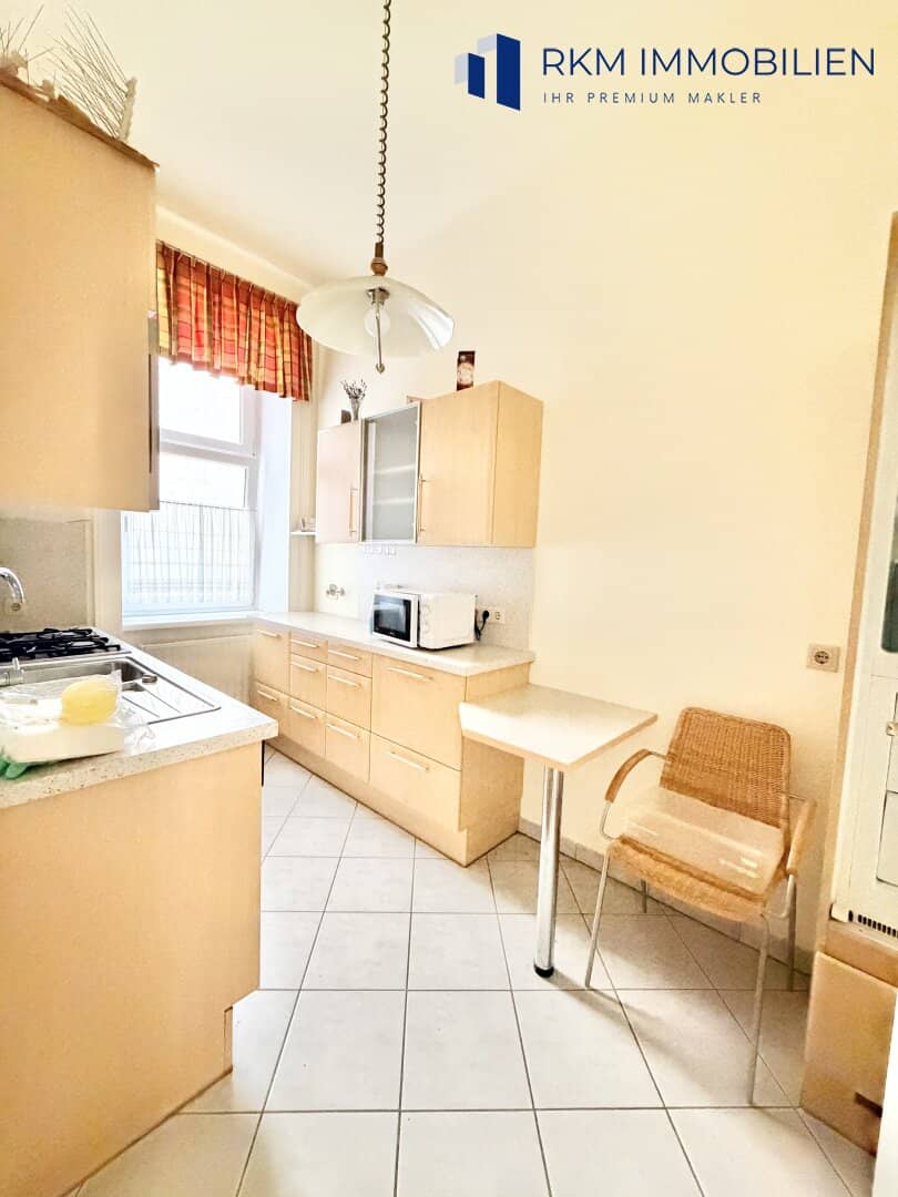 Apartment in old building near Belvedere Palace