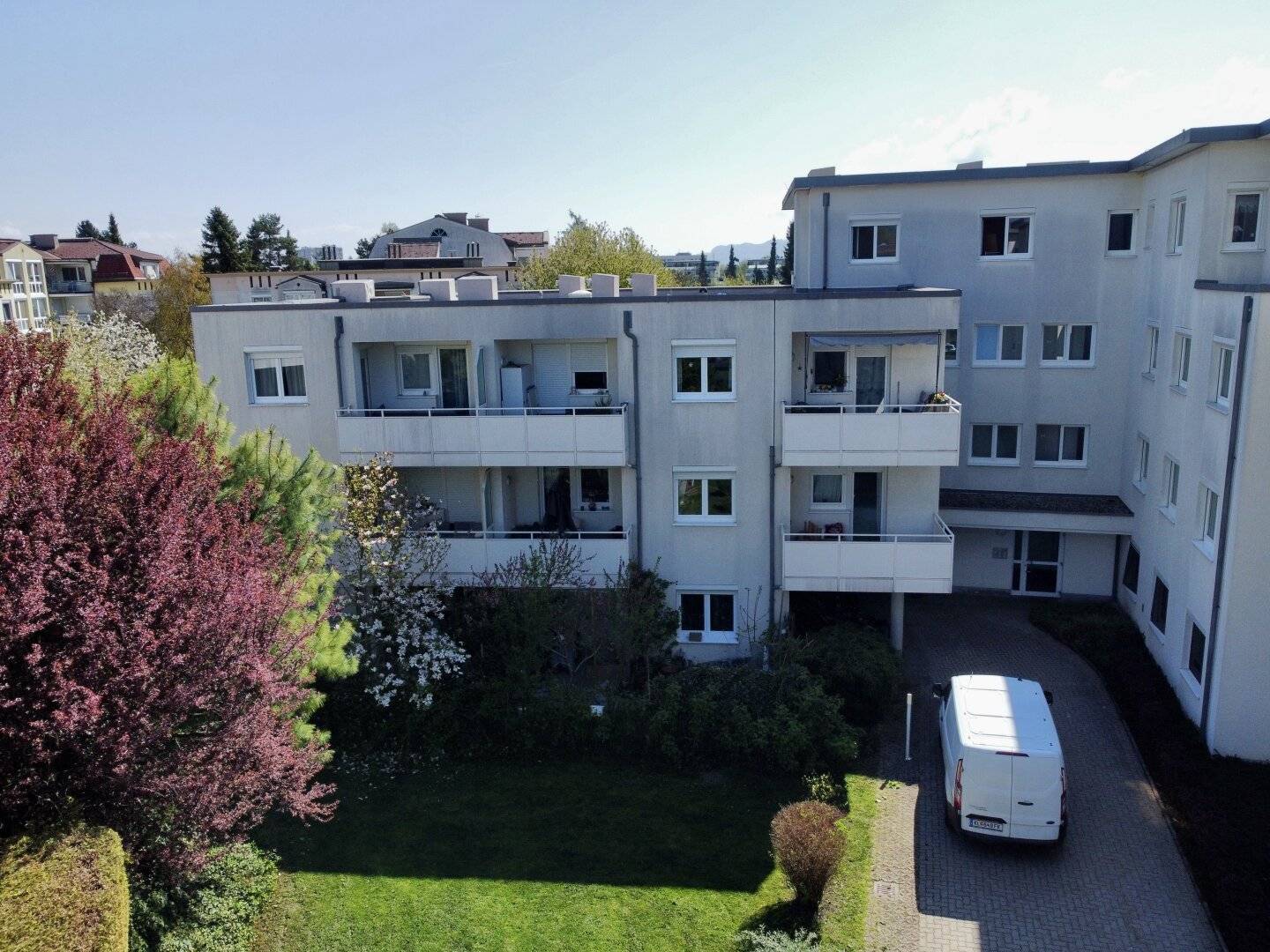 Wohnung Waidmannsdorf Balkon Tiefgaragenplatz