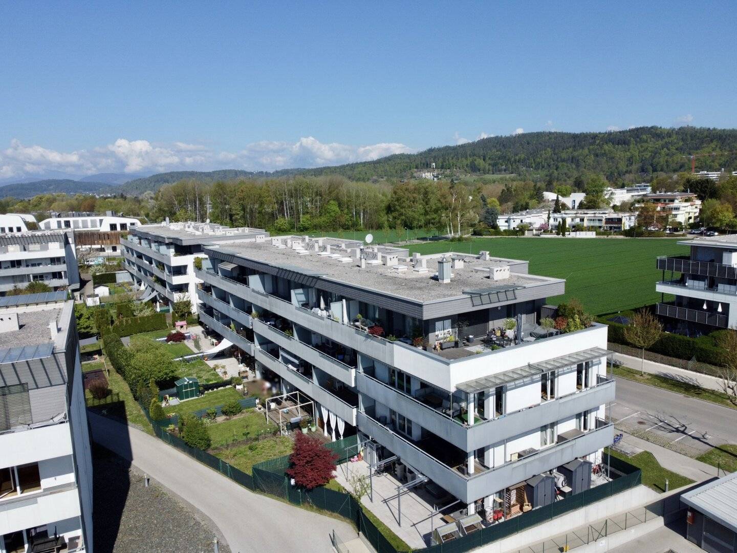 Wohnung Seenähe Uni nahe Tiefgaragenplatz inklusive