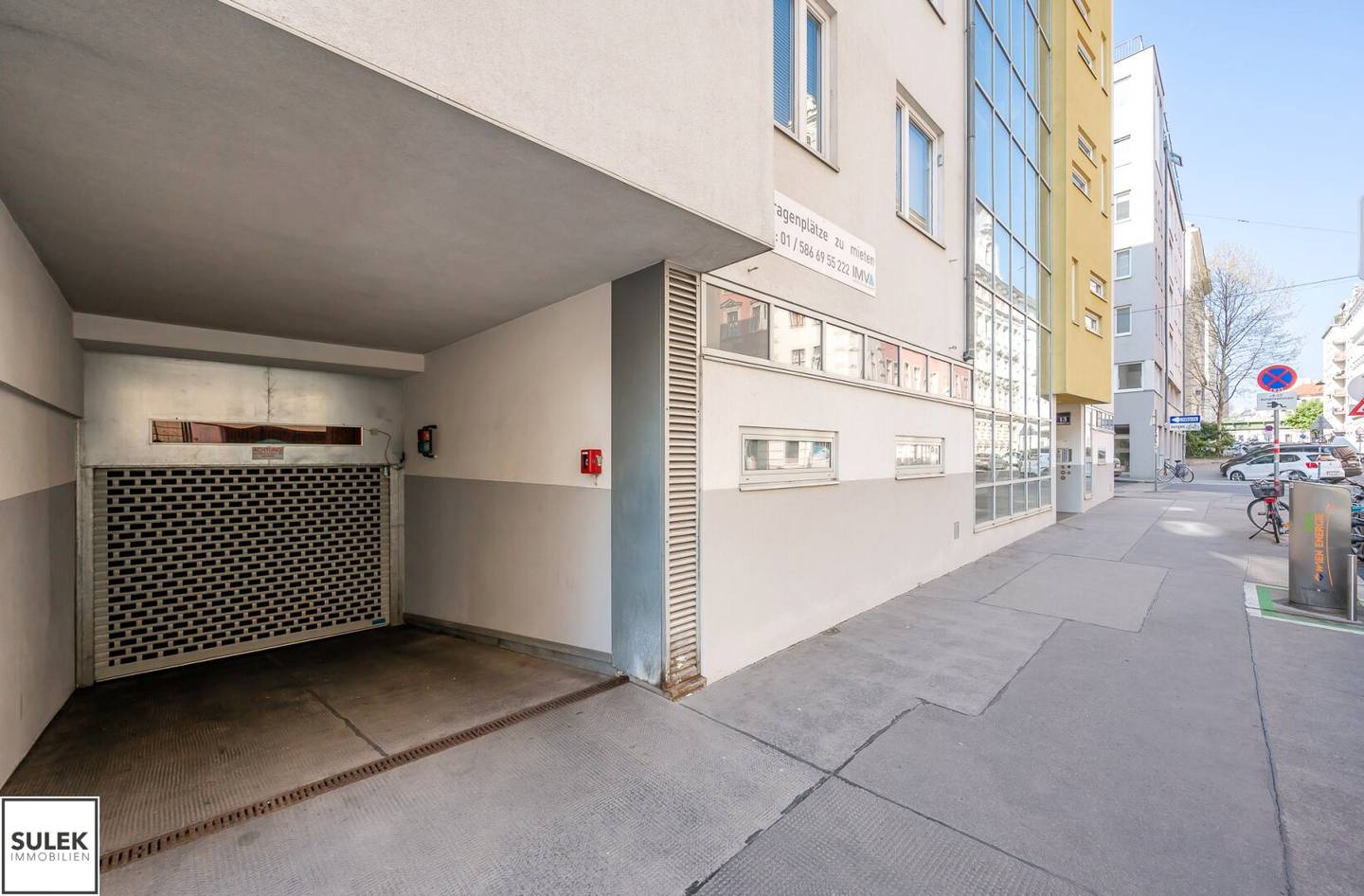 Apartment new build with separate kitchen and south facing loggia