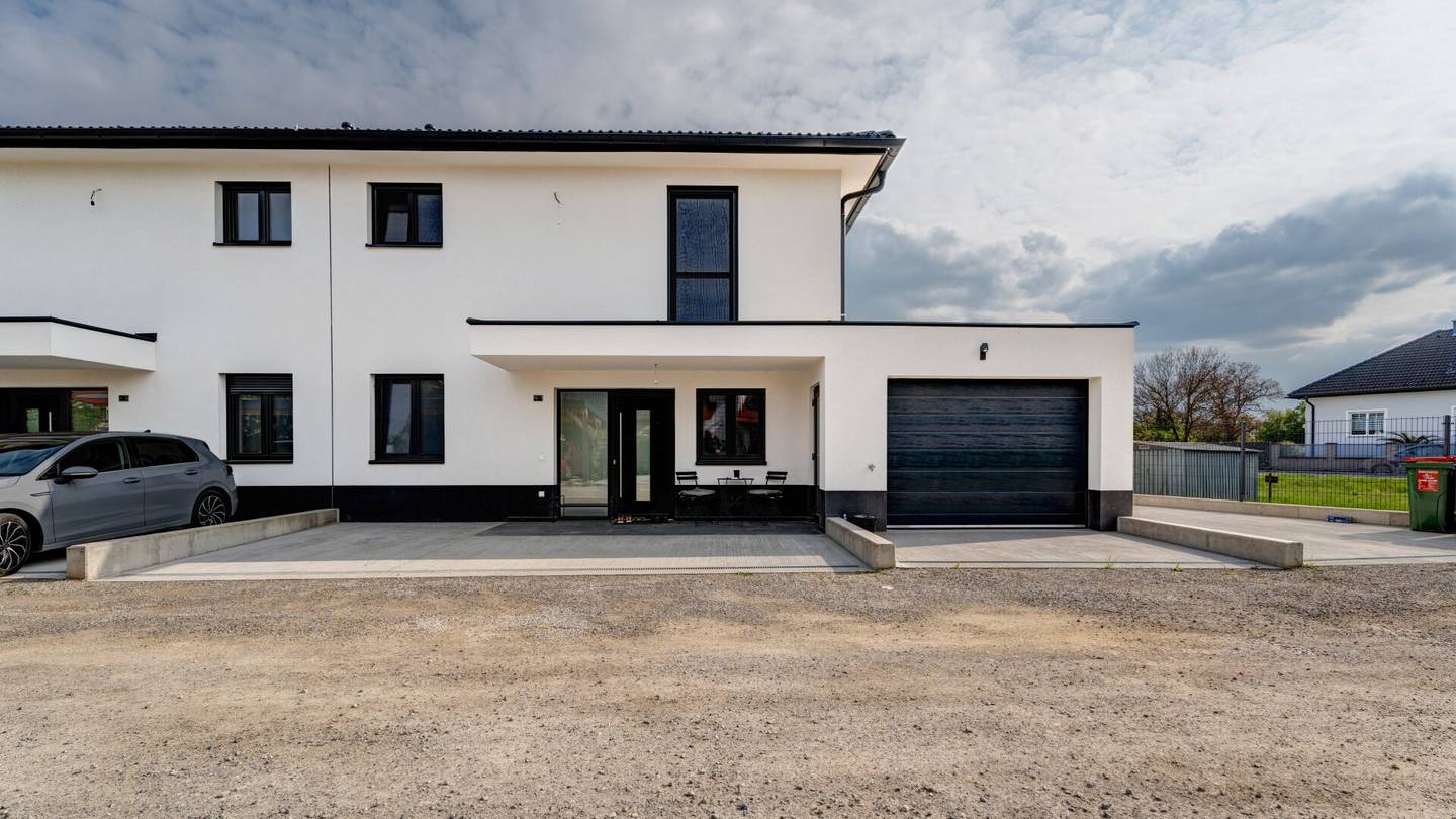 Neubau Doppelhaushälfte in Weikendorf