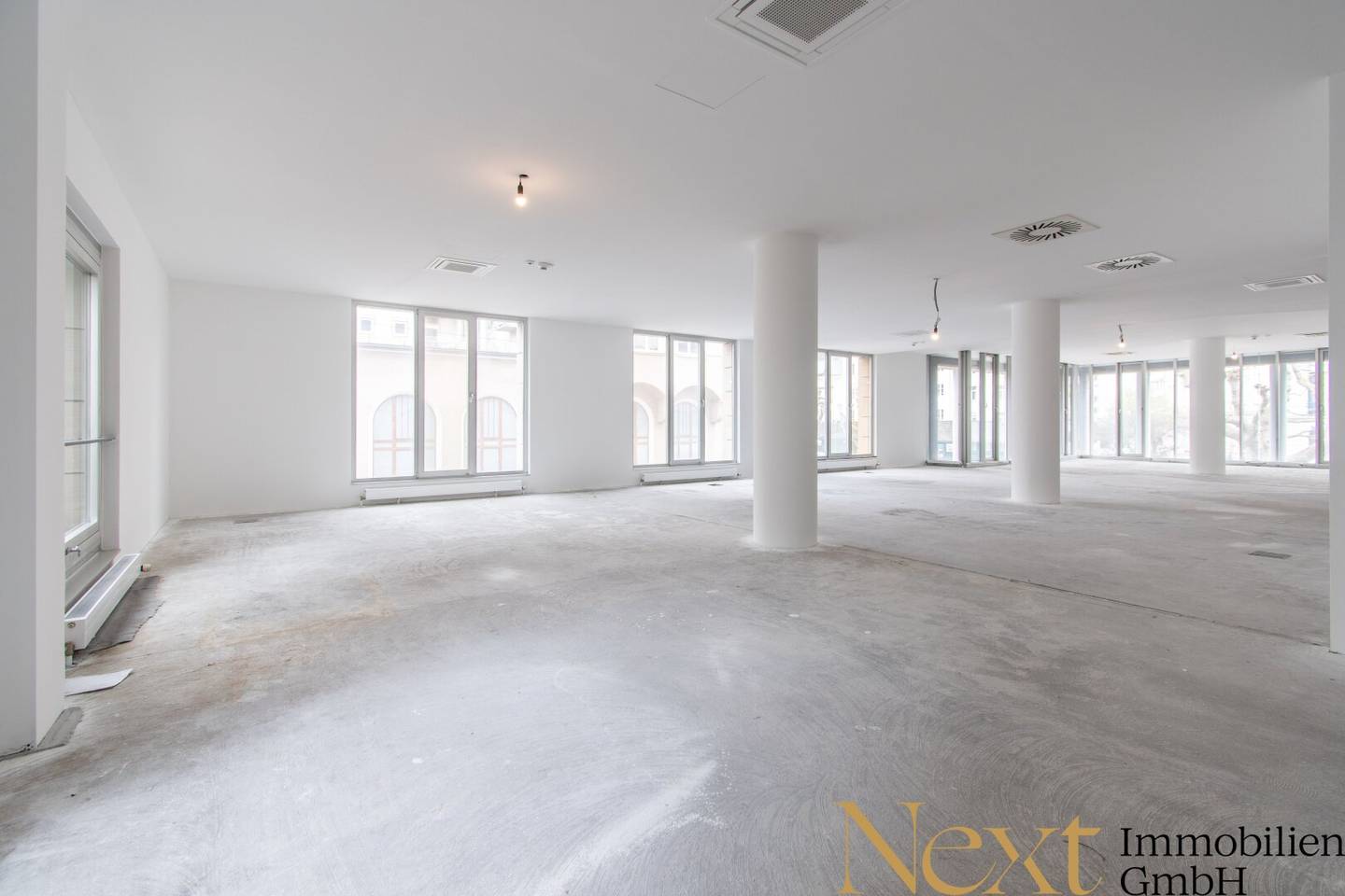 Office 247m² Salzburg Neustadt