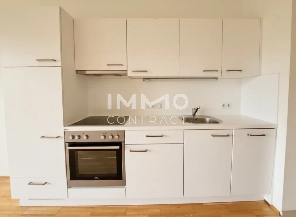 Apartment near university with balcony and elevator