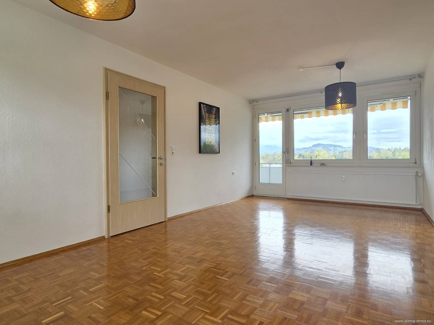 Apartment 4,5 rooms sunny balcony mountain view