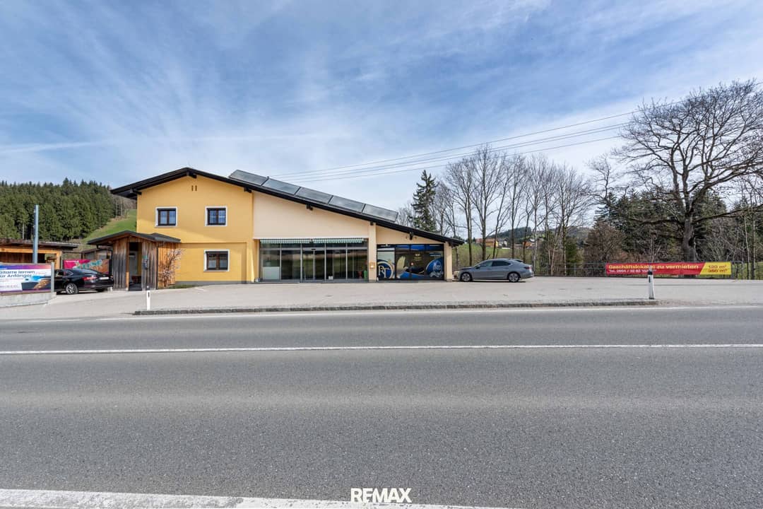 Commercial Space 380m² St. Konrad