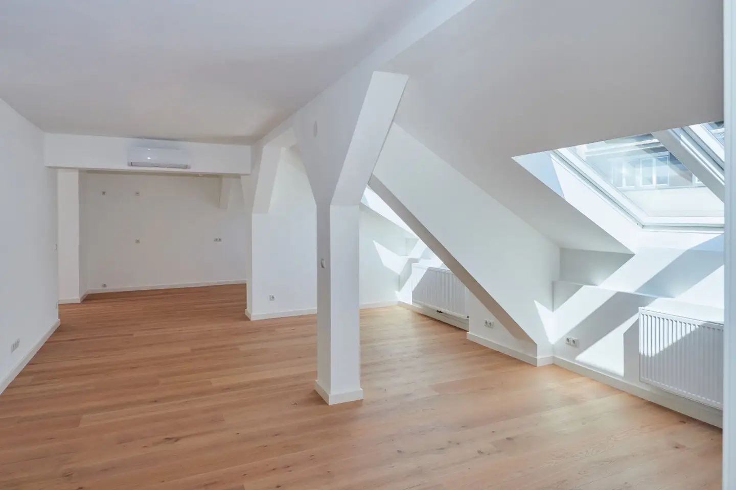 Dachterrassen-Traum, 3,5 Zimmer, klimatisiert, zu kaufen!