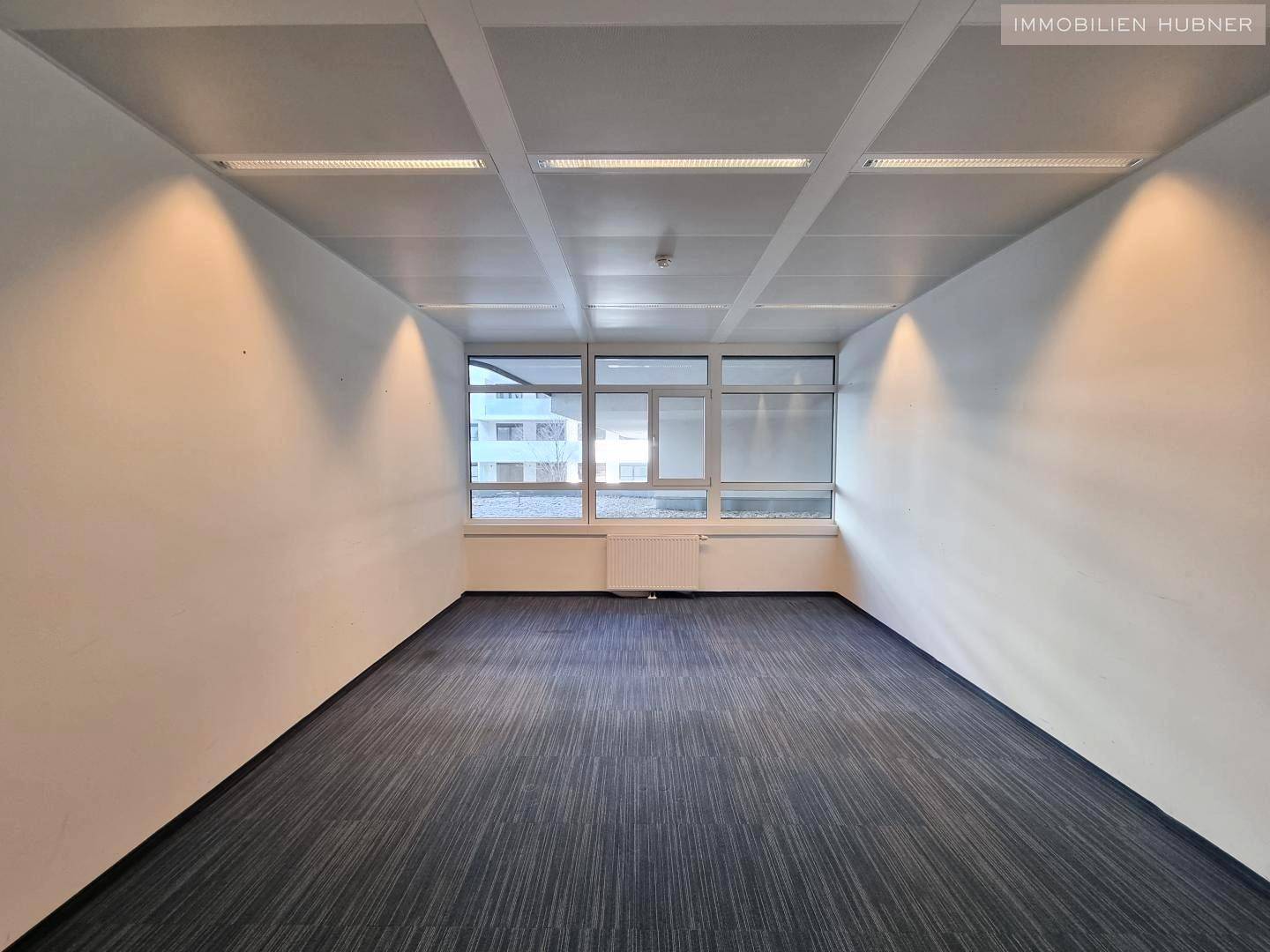 Apartment near Schönbrunn Palace with barrier free access and underground parking**?**