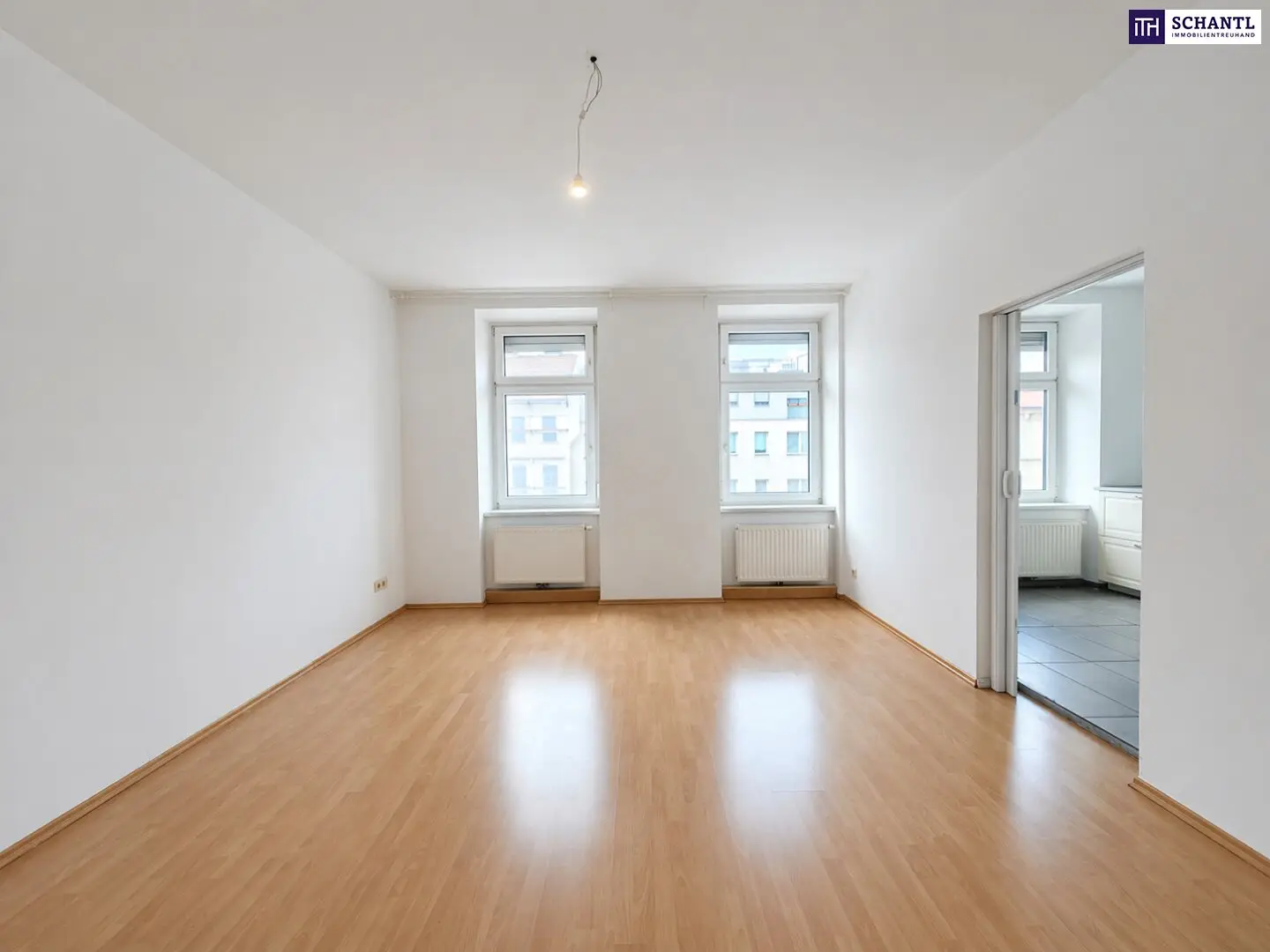 Altbauwohnung nahe Reumannplatz hell verkehrsgünstig
