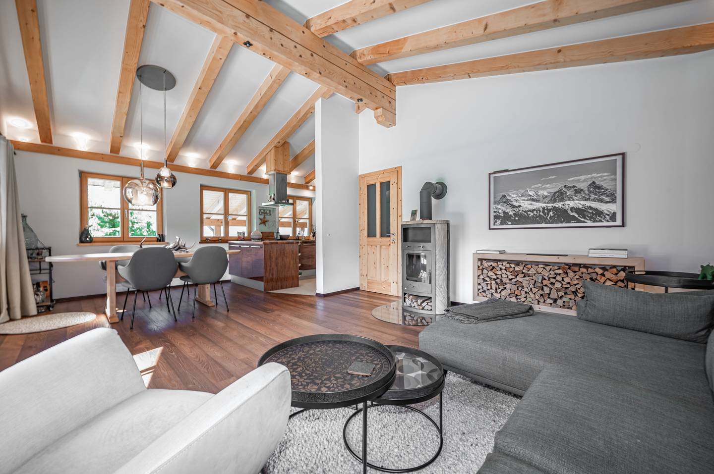 Penthouse mit Panoramablick und Terrasse Kochau