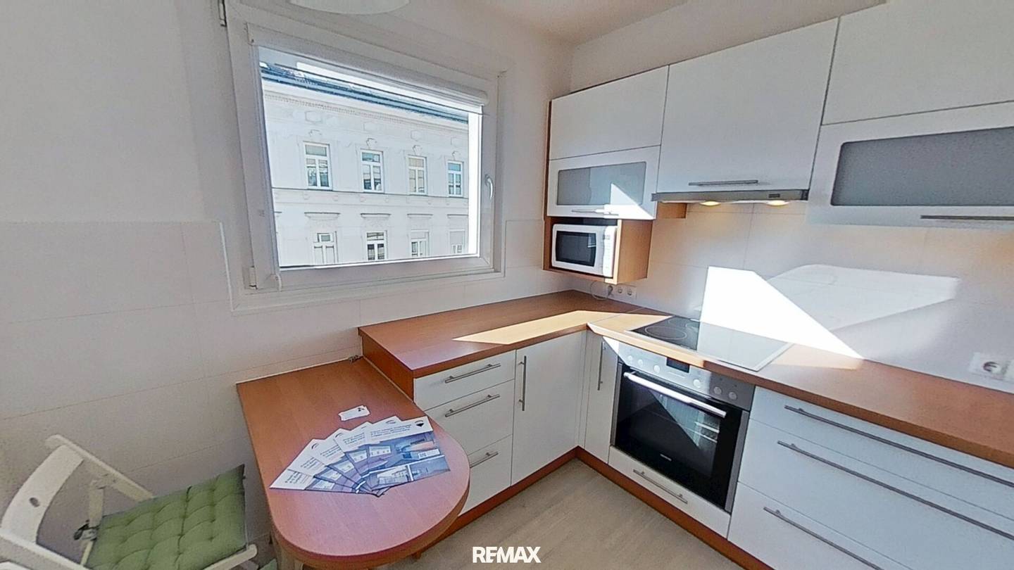 Apartment freshly renovated with loggia