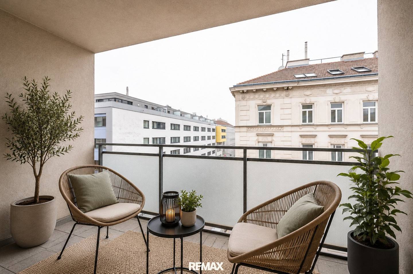 Apartment freshly renovated with loggia