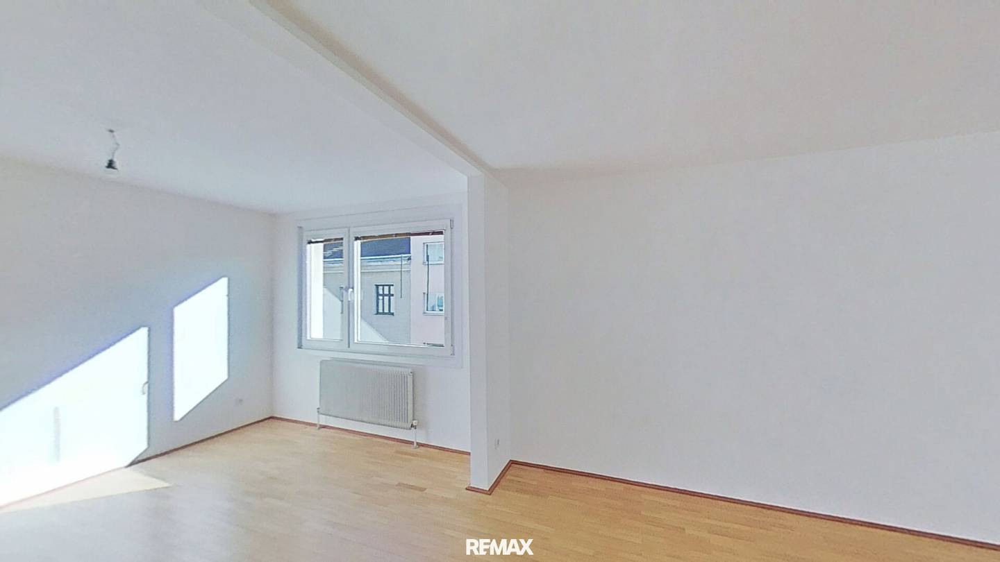 Apartment freshly renovated with loggia