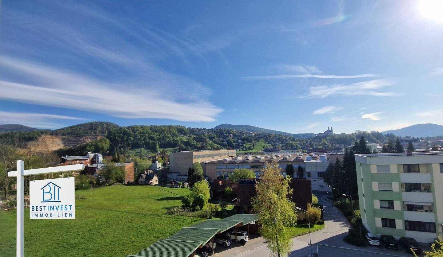 Wohnung nahe dem Stadtzentrum mit Wintergarten