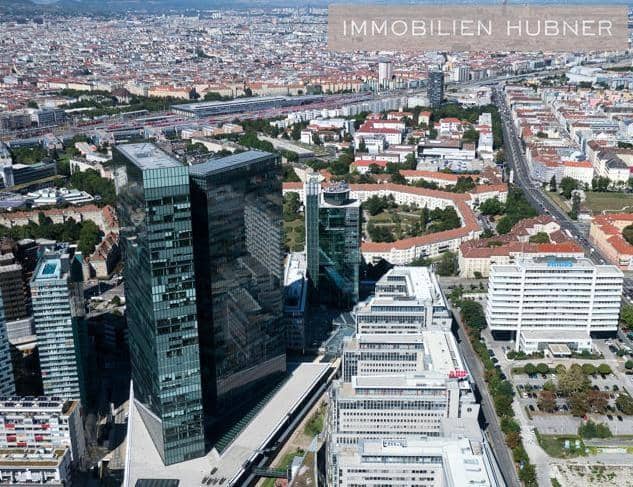Apartment with a view over Vienna from the 13th floor to the sky
