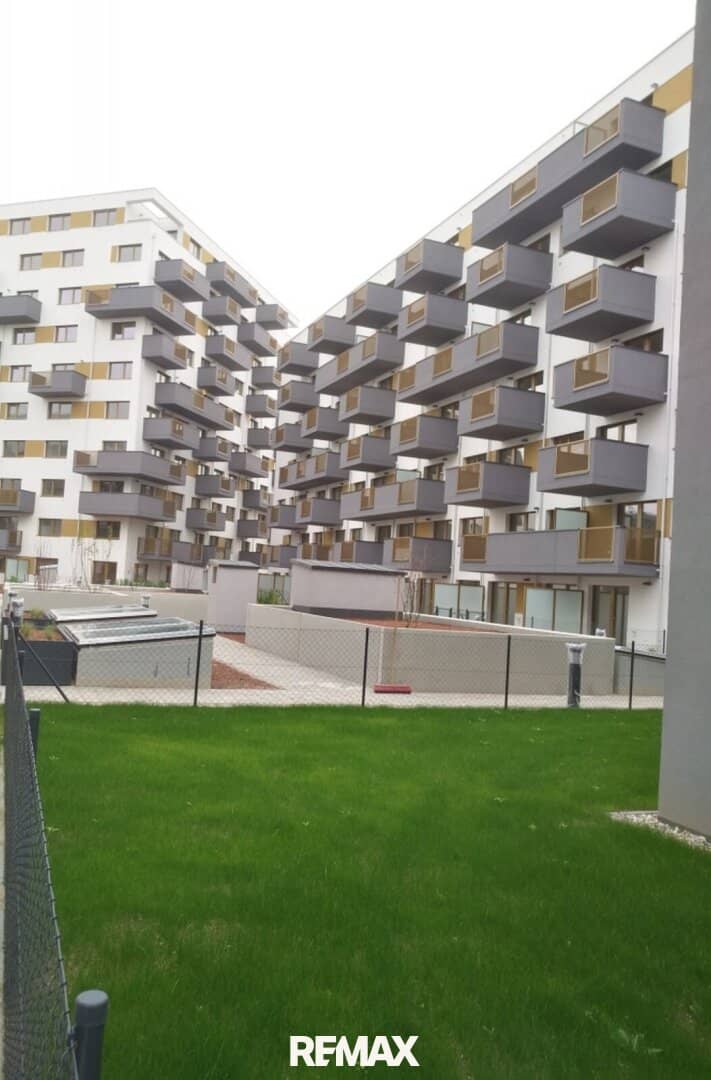Rented apartment in Stadlau with balcony