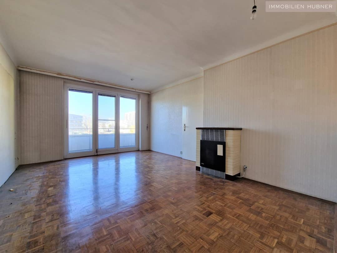 Wohnung mit großer Loggia nahe U6